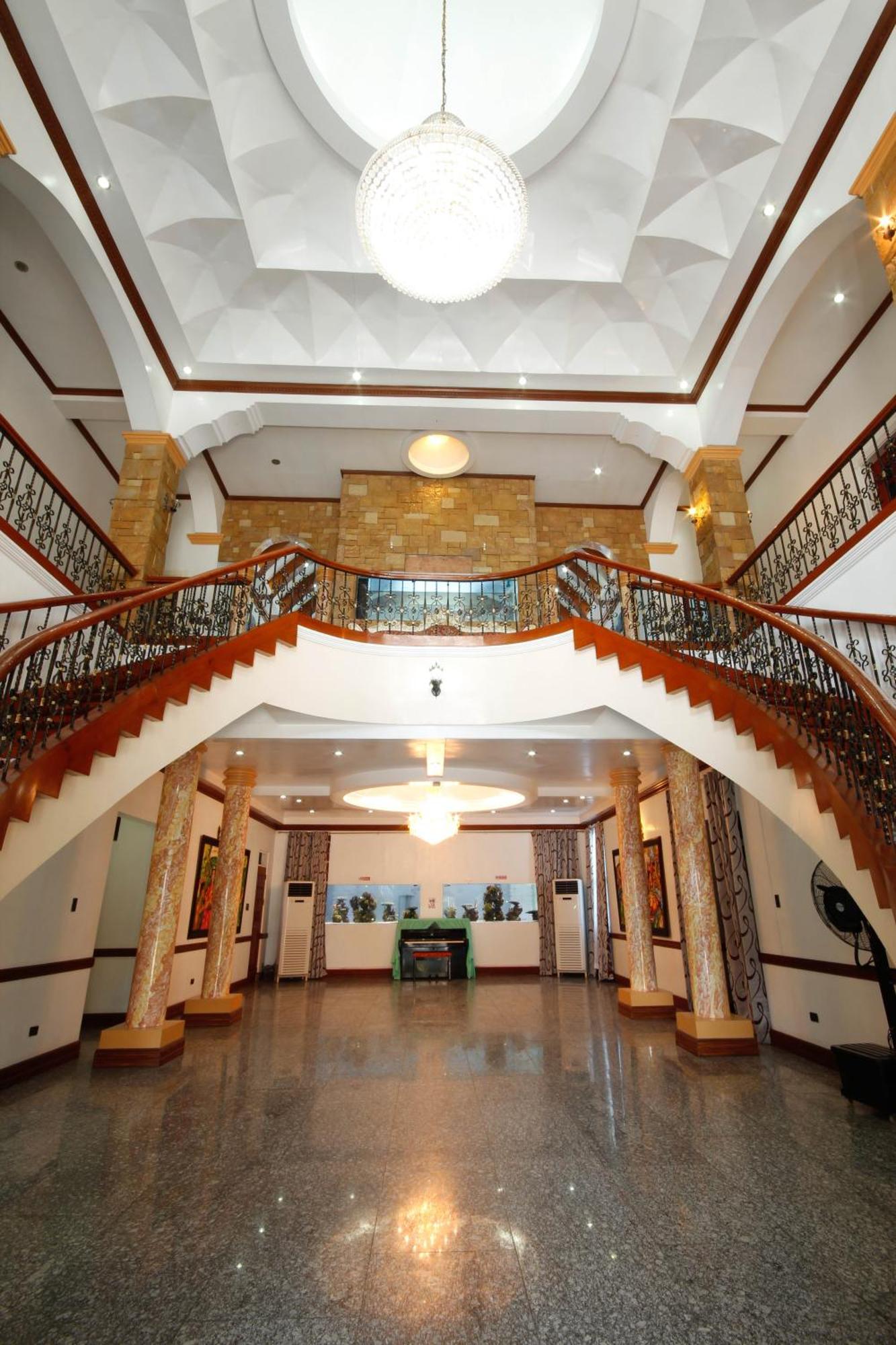 Villa Jhoana Resort Angono Экстерьер фото