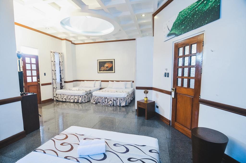 Villa Jhoana Resort Angono Экстерьер фото