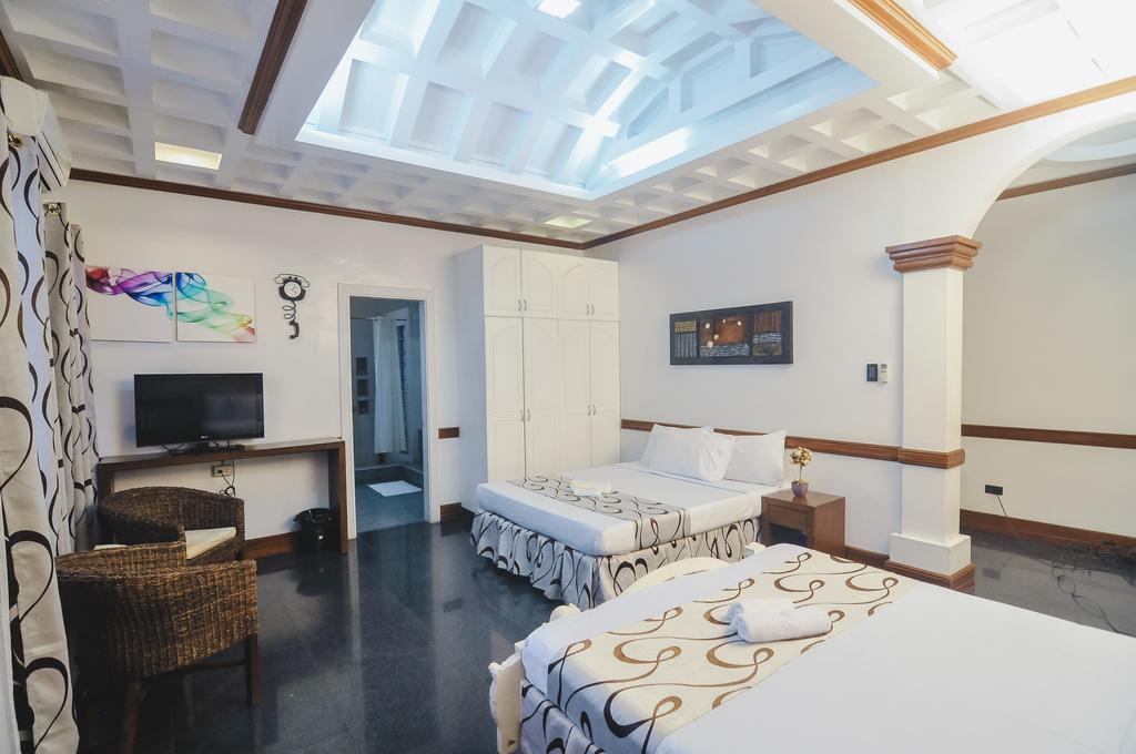 Villa Jhoana Resort Angono Экстерьер фото