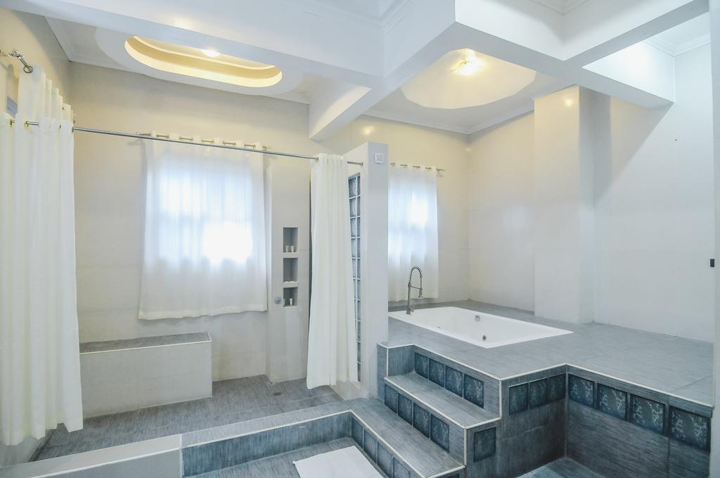 Villa Jhoana Resort Angono Экстерьер фото