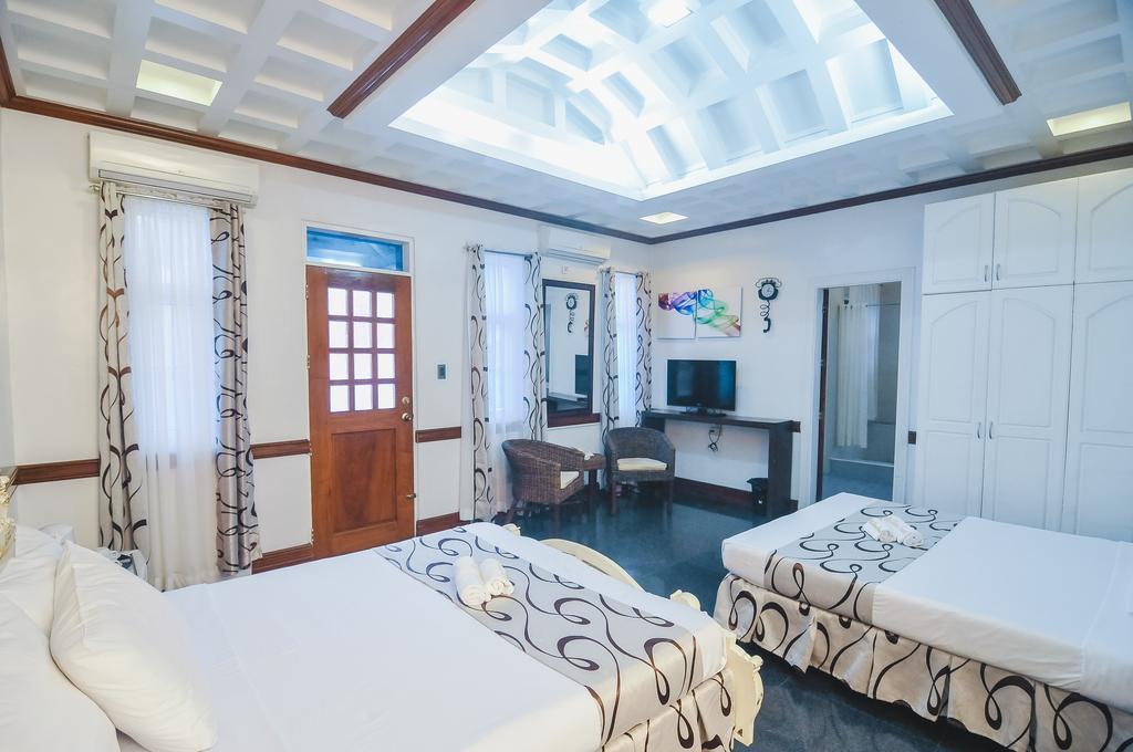 Villa Jhoana Resort Angono Экстерьер фото